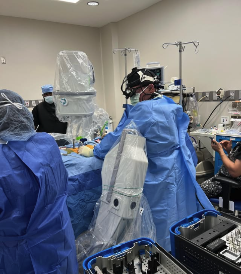 Dr. John F. Morrison best neurosurgeon in palm beach florida, The Morrison Clinic, the leading neurosurgery clinic in Palm Beach, Florida